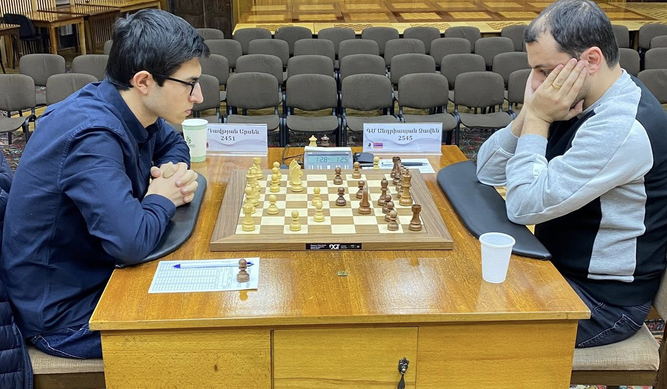 Ավարտվել է Հայաստանի շախմատի տղամարդկանց և կանանց առաջնությունների 3-րդ խաղափուլը. կա միանձնյա առաջատար