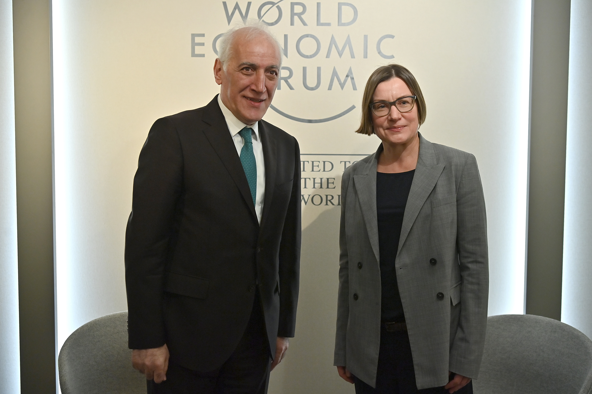 Issues related to POWs, missing persons, and humanitarian issues discussed: President Khachaturyan meets with ICRC president