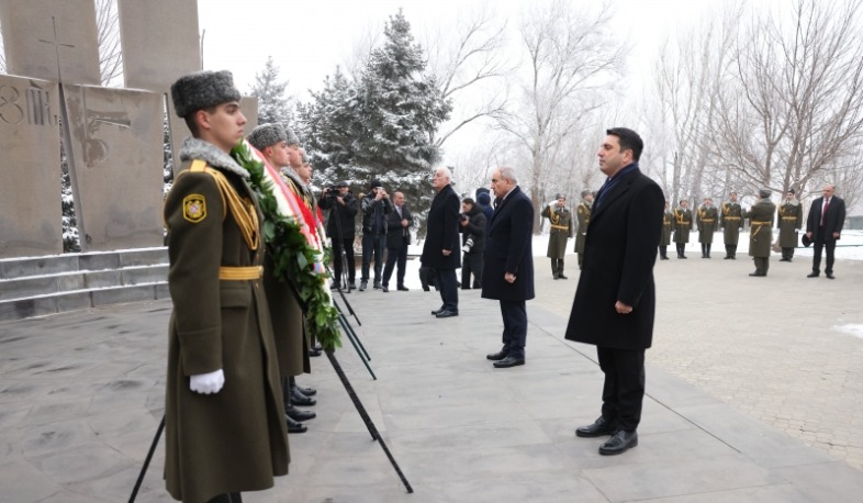 Հարգանքի տուրք է մատուցվել հայրենիքի պաշտպանության համար զոհվածների հիշատակին