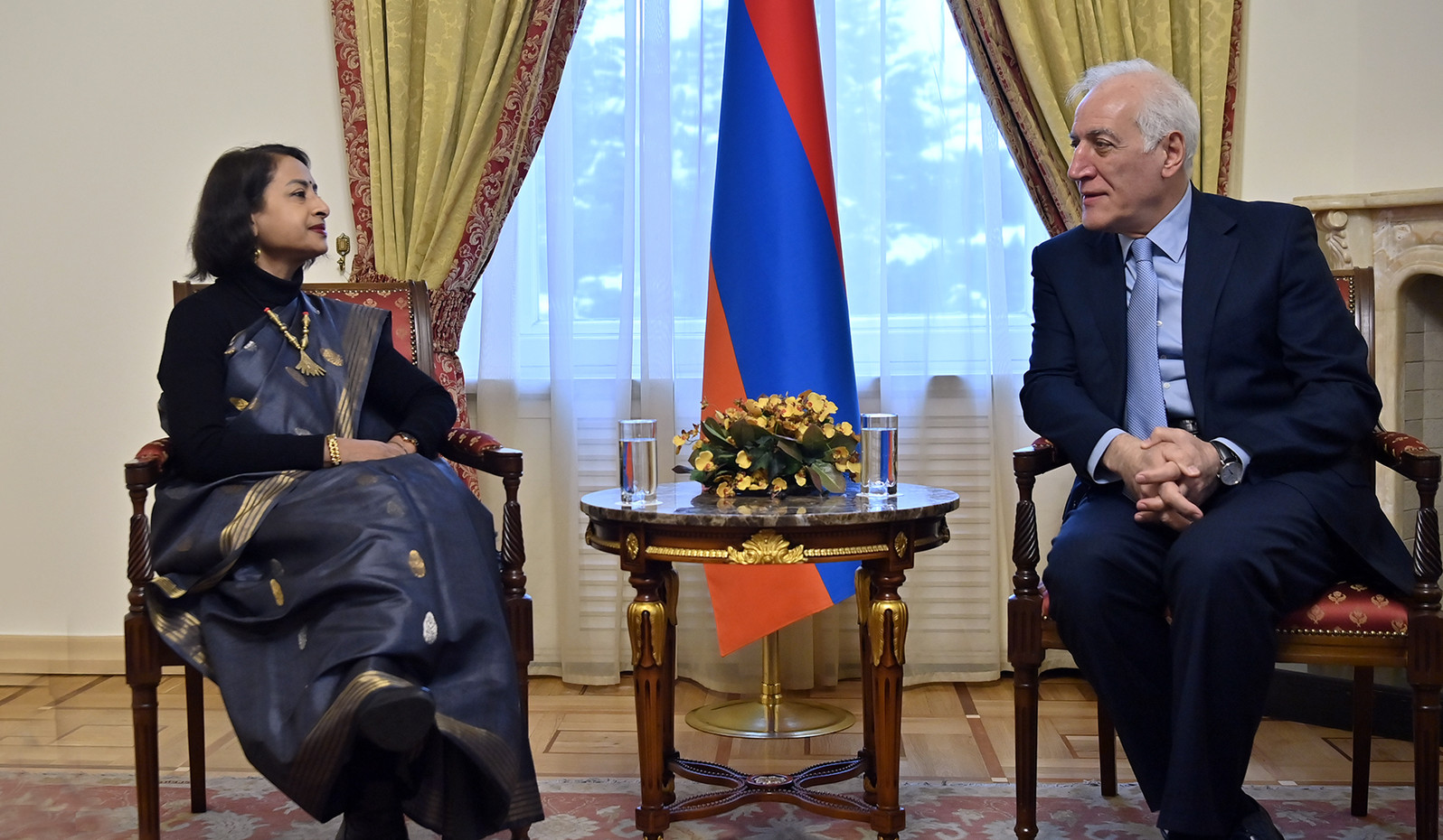 Մեր երկրների և ժողովուրդների հարաբերությունները բարեկամական են, պատմական և քաղաքակրթական. ՀՀ նախագահը՝ Հնդկաստանի դեսպանին