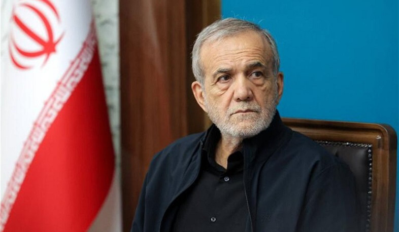 Президент Ирана одобрил возобновление переговоров с США