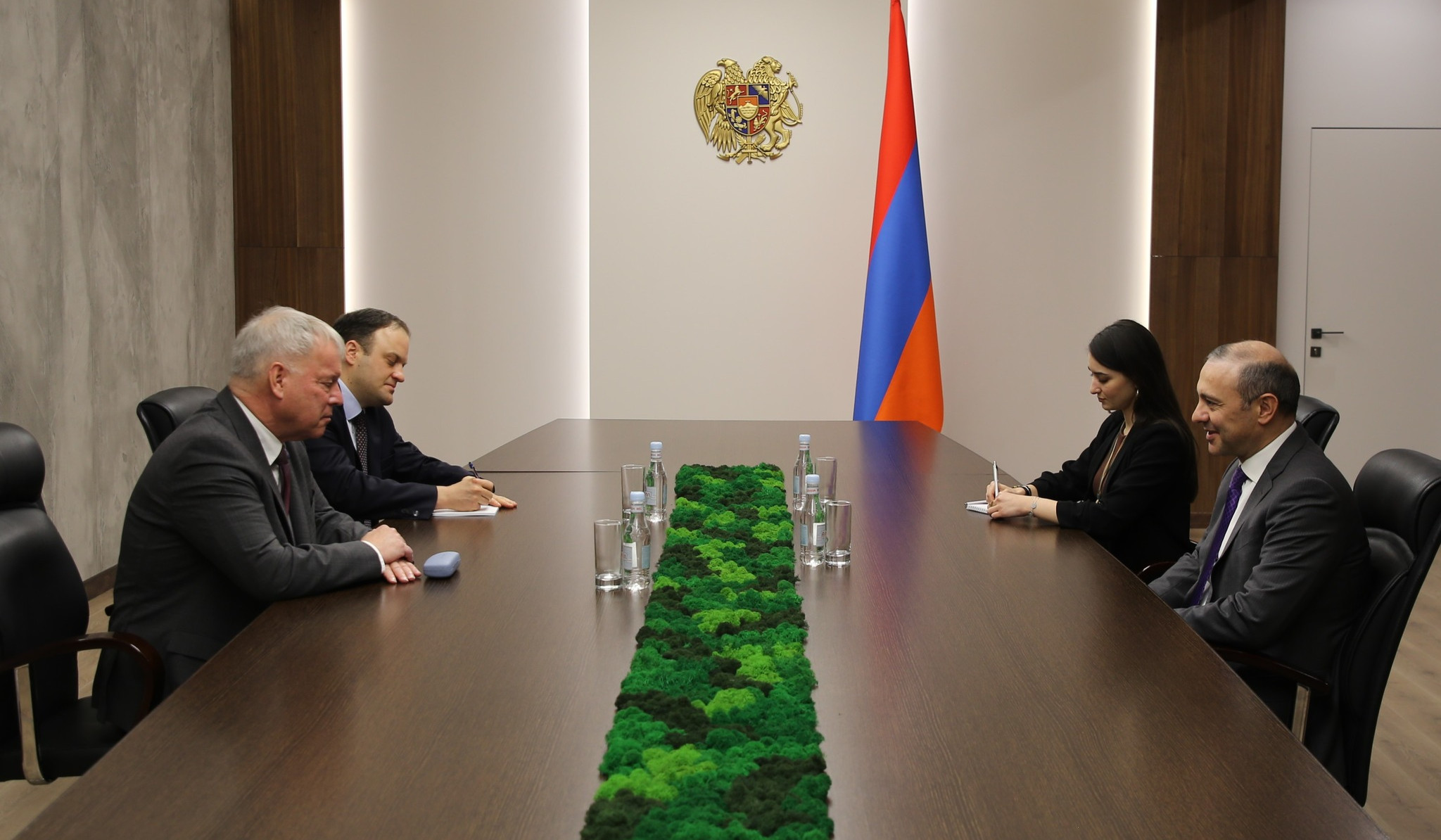 ԱԽ քարտուղարը պաշտոնավարման ավարտի կապակցությամբ ընդունել է Հայաստանում ԵՄ քաղաքացիական դիտորդական առաքելության ղեկավարին