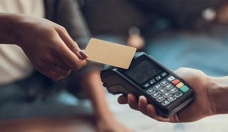 ԿԲ-ն որոշել է սահմանափակել բանկային քարտերով վճարումներից գանձվող միջնորդավճարի առավելագույն չափերը