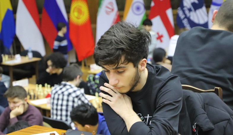 Էրիկ Գասպարյանը՝ Սերբիայում անցկացված շախմատի շրջանային մրցաշարի հաղթող