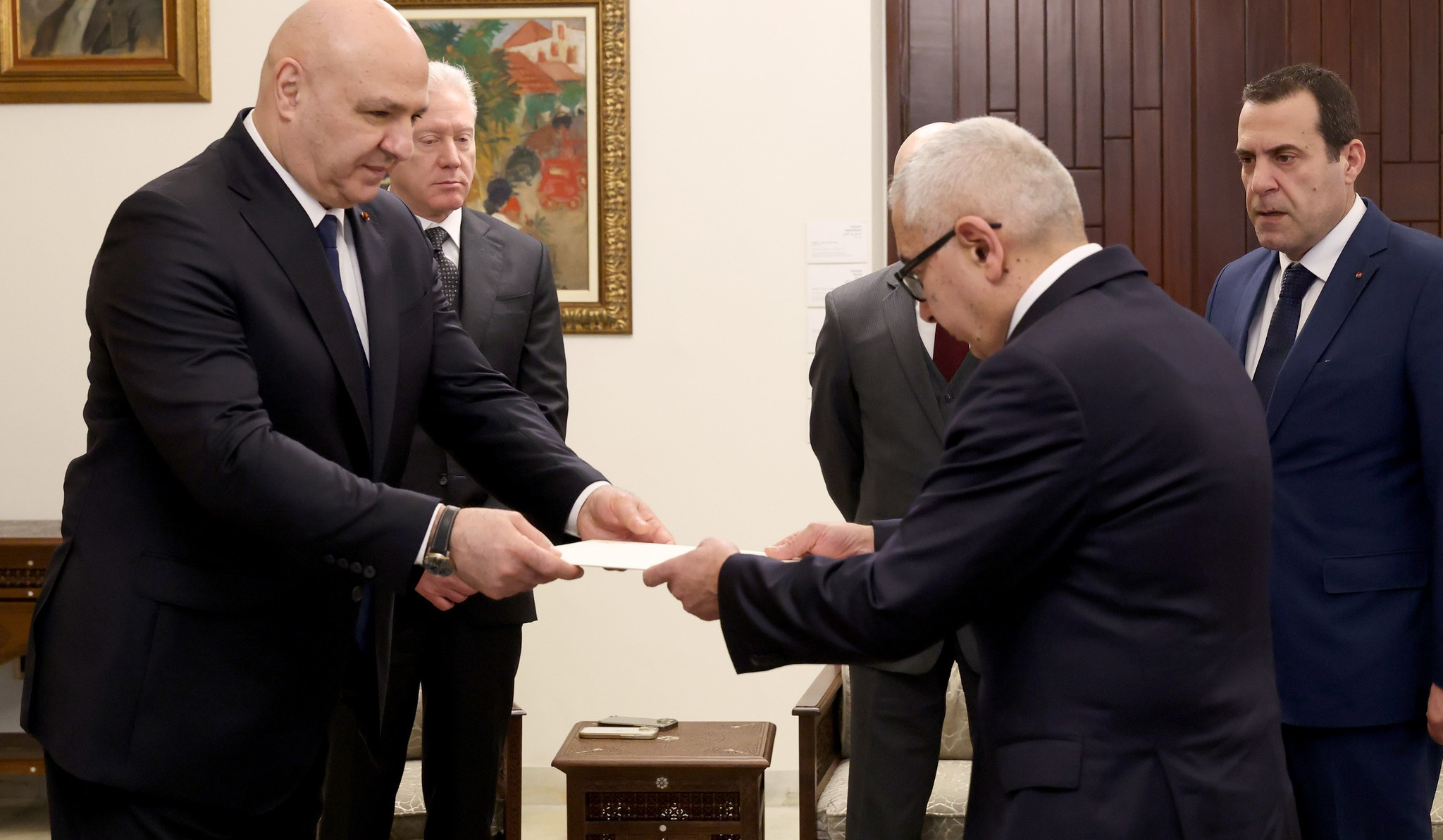 Դեսպան Սարմեն Բաղդասարյանը հավատարմագրերն է հանձնել Լիբանանի նախագահին