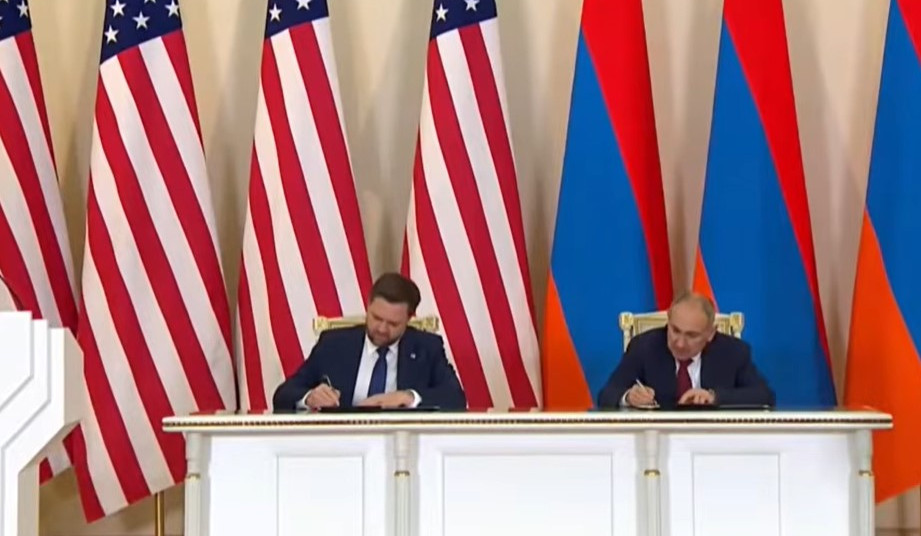 Փաշինյանն ու Վենսը ստորագրեցին Միջուկային էներգիայի խաղաղ նպատակներով օգտագործման վերաբերյալ հայտարարությունը