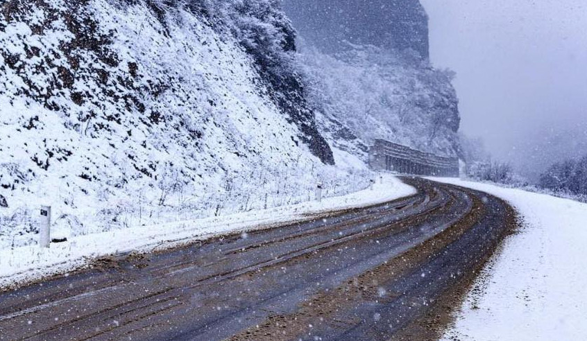 ՀՀ տարածքում կան փակ ավտոճանապարհներ. որոշ տարածաշրջաններում ձյուն է տեղում