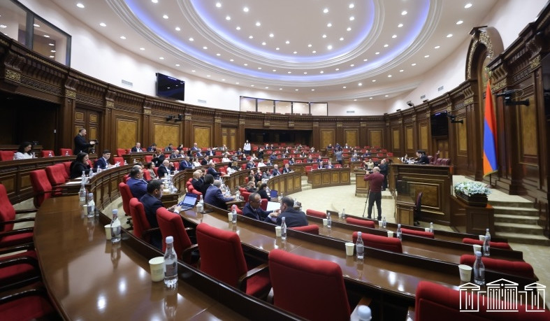 Խորհրդարանը երկրորդ ընթերցմամբ քննարկել է մի շարք նախագծեր