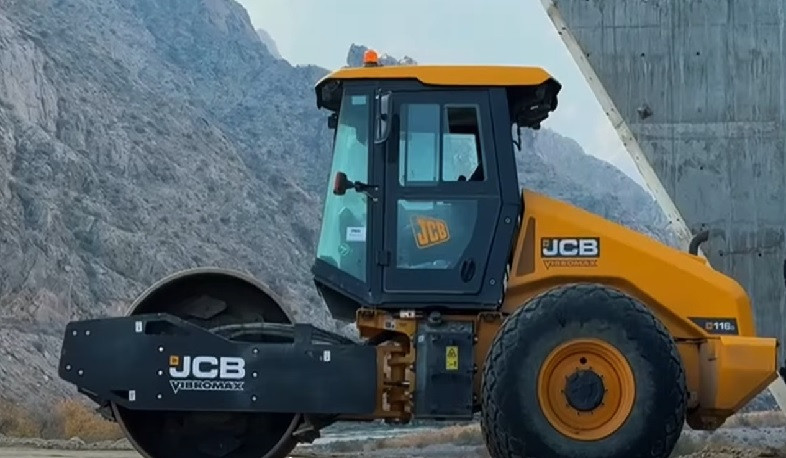 Հյուսիս-հարավի Քաջարան-Ագարակ 32 կմ ճանապարհահատվածի կառուցումն ընթացքում է