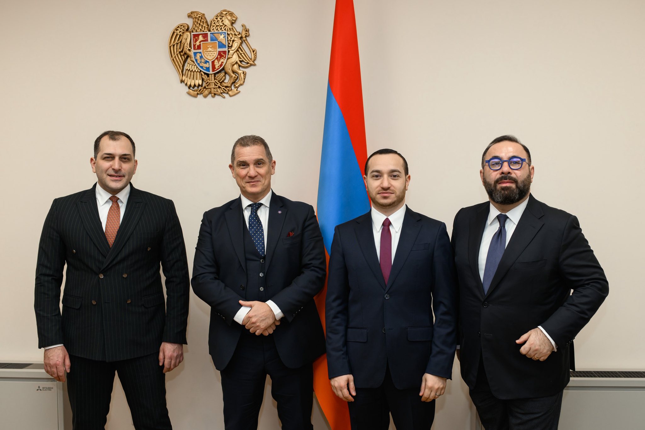 Armenia-US technological cooperation deepens: High-Tech Minister meets with Amazon Web Services delegation
