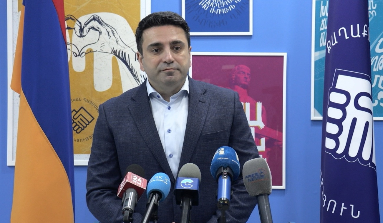 Սամվել Կարապետյանը չի կարող վարչապետի թեկնածու առաջադրվել. Ալեն Սիմոնյան