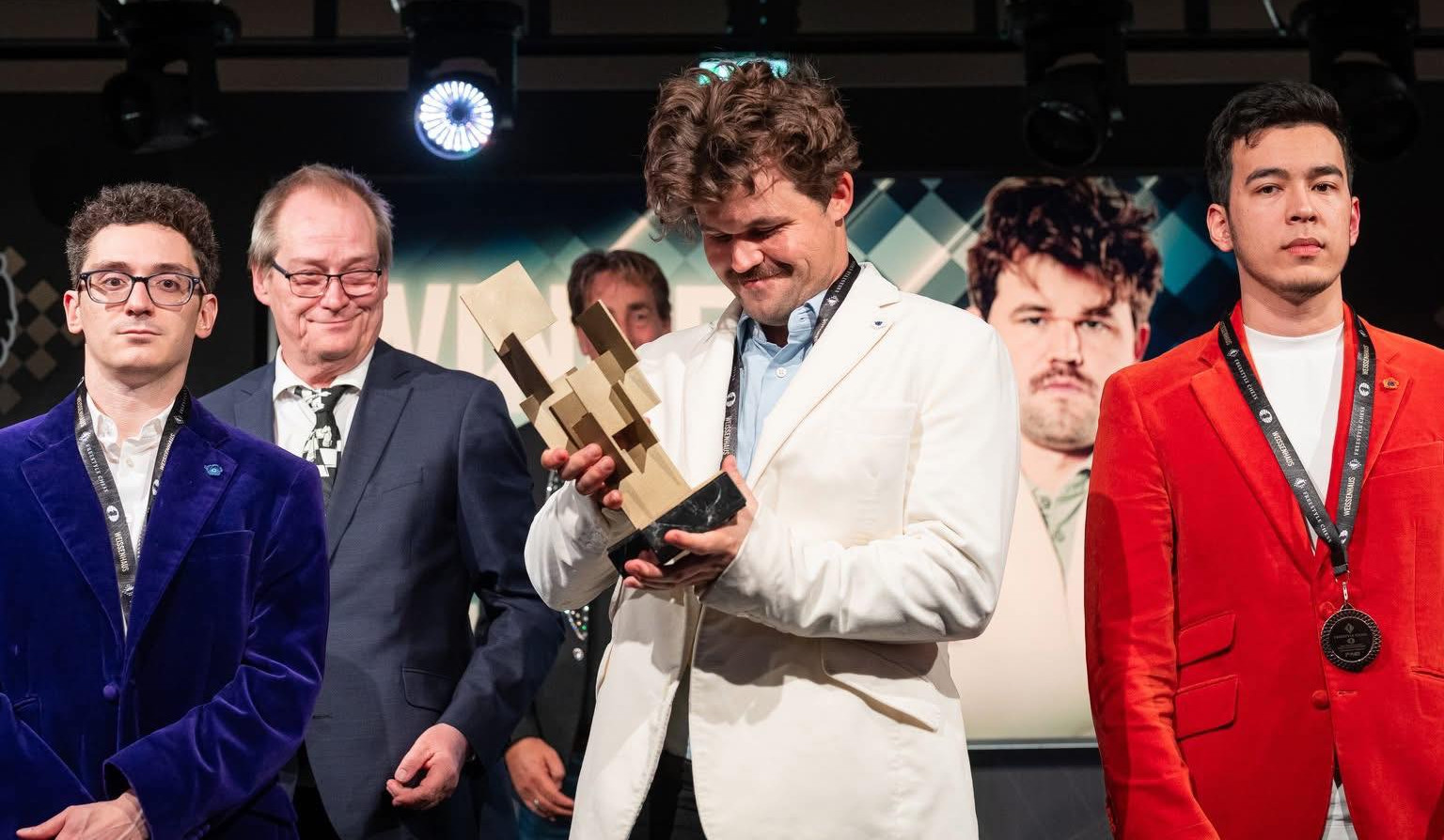 Մագնուս Կարլսենը՝ Ֆիշերի շախմատի աշխարհի առաջին առաջնության հաղթող