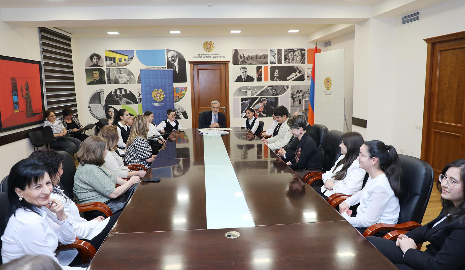 Հոգևոր երաժշտության փառատոնի մասնակից երգչախմբերի սաները պարգևատրվել են շնորհակալագրերով