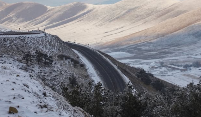 Ստեփանծմինդա-Լարս ավտոճանապարհը փակ է կցորդով բեռնատարների համար