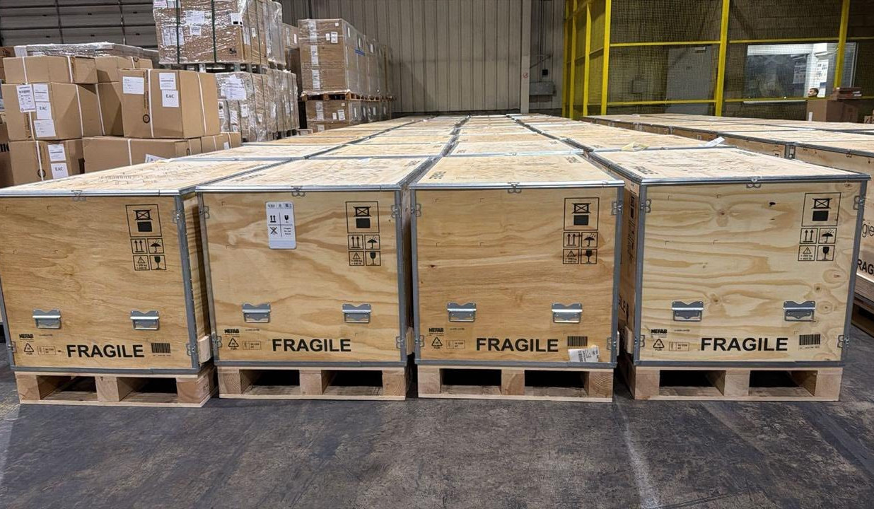 Բարձր արտադրողականությամբ արհեստական բանականության սարքավորումների (GPU) առաջին խմբաքանակն արդեն Հայաստանում է. ԲՏԱ նախարար