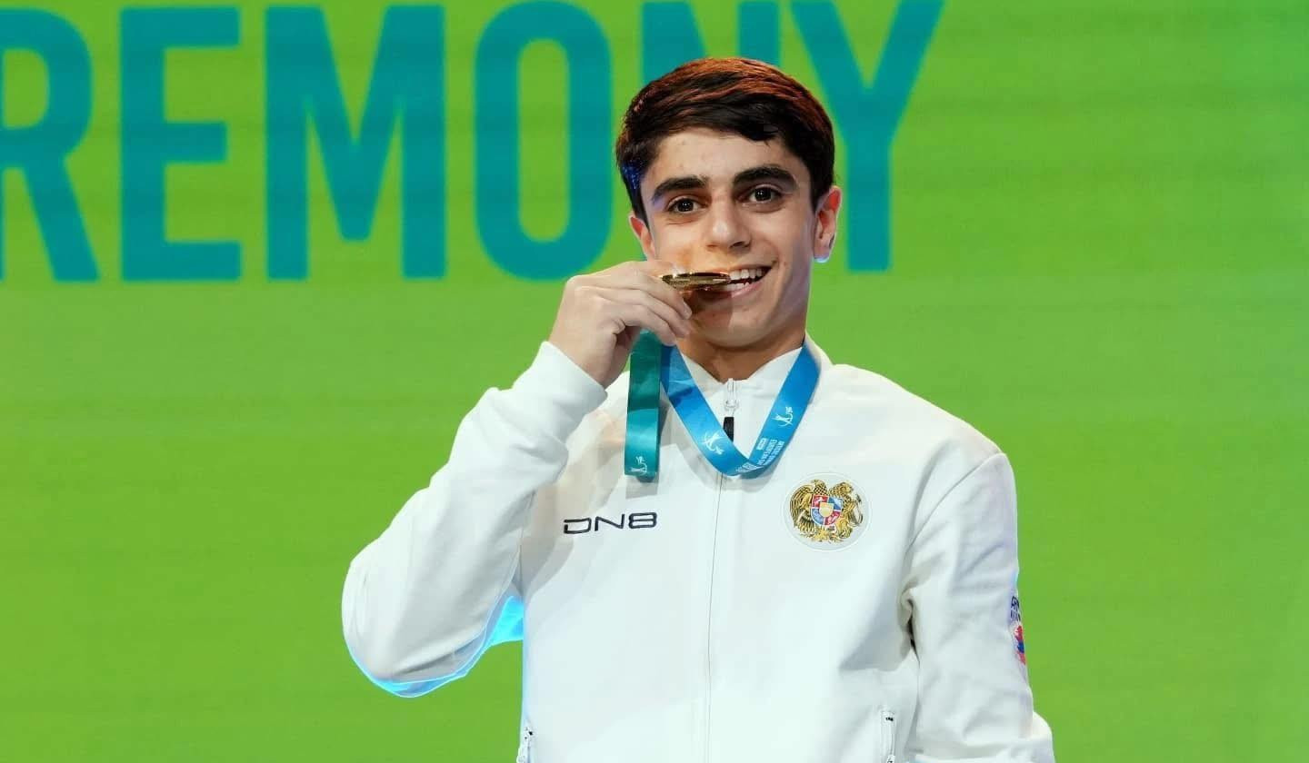 Համլետ Մանուկյանը ճանաչվել է 2025 թ. լավագույն տղամարդ մարմնամարզիկ