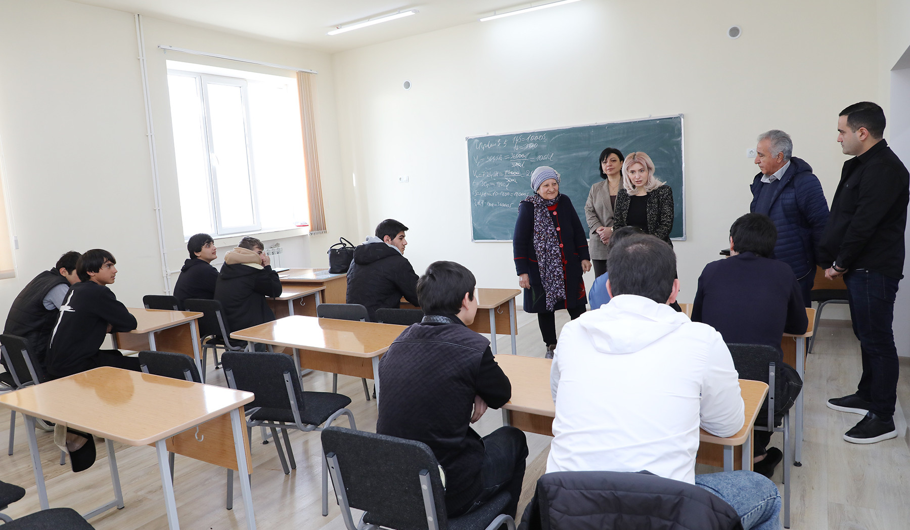 ԿԳՄՍ նախարարի տեղակալն այցելել է հանրապետական թիվ 2 հատուկ կրթահամալիր, ծանոթացել խնդիրներին