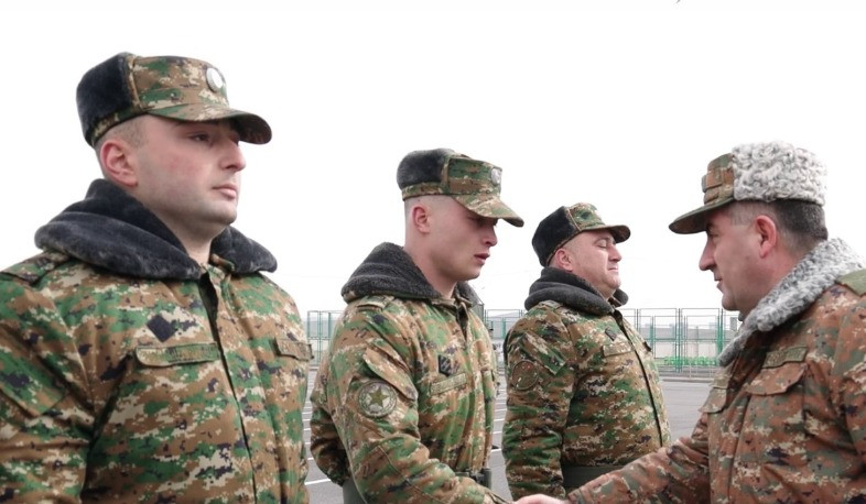 ԶՈՒ ԳՇ պետը մասնակցել է սերժանտական համակարգի զինծառայողների երդման հանդիսավոր արարողությանը