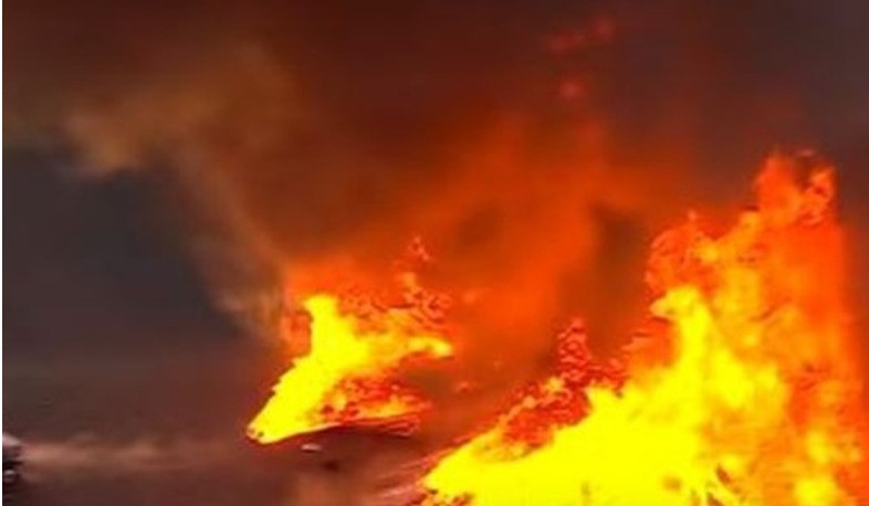 Հրդեհ է բռնկվել ԱՄԷ-ի Ֆուջեյրա նավահանգստի մոտ գտնվող նավթամթերքի խոշոր պահեստում