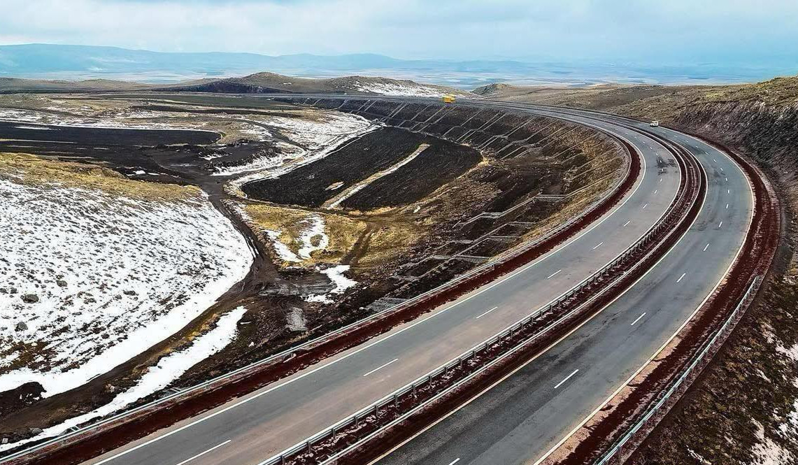 Թթուջուր-Նավուր ավտոճանապարհը փակ է, Վարդենյաց լեռնանցքը՝ դժվարանցանելի