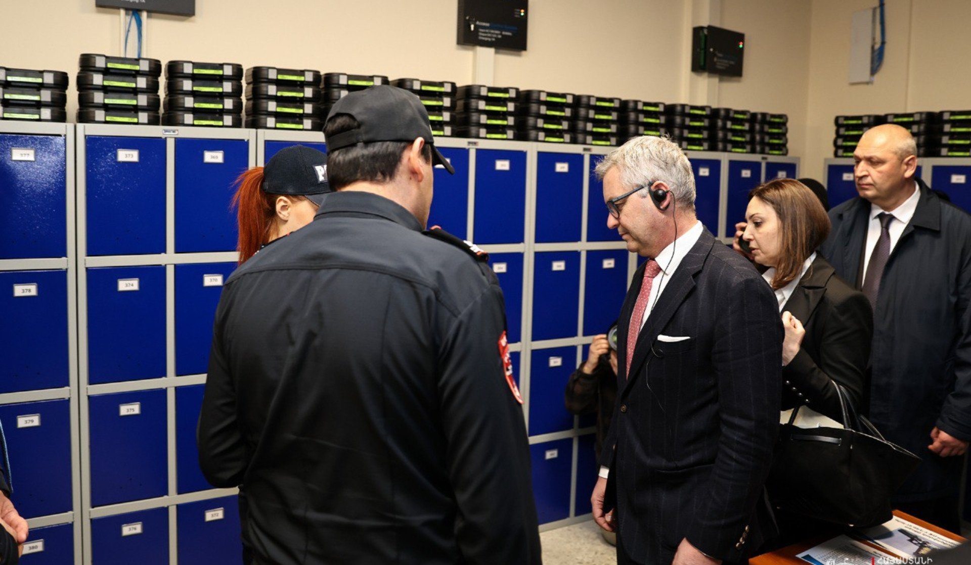 ԵՄ ներքին գործերի և միգրացիայի հարցերով հանձնակատարը Պարեկային ծառայությունում ծանոթացել է ստորաբաժանումների գործունեությանը