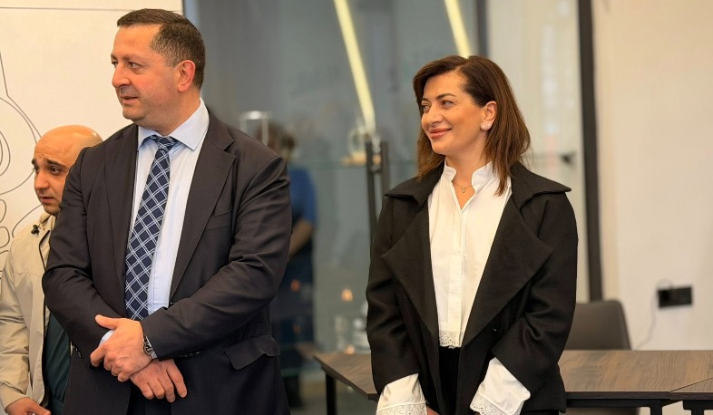 ԵՊՀ-ի ֆիզիկայի ինստիտուտում պաշտոնապես բացվել է «Իմ քայլը» հիմնադրամի «Քվանտա» մագիստրոսական ծրագրի նոր լսարանը