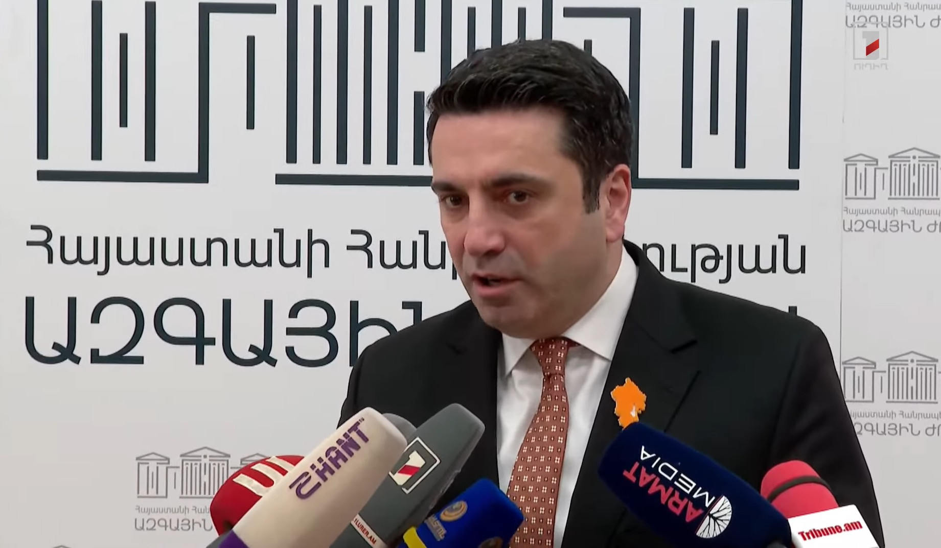Հայաստանյան քաղաքական դաշտում երկու օրակարգ կա, մեկը խաղաղությունն է, մյուսը՝ պատերազմը. Ալեն Սիմոնյան