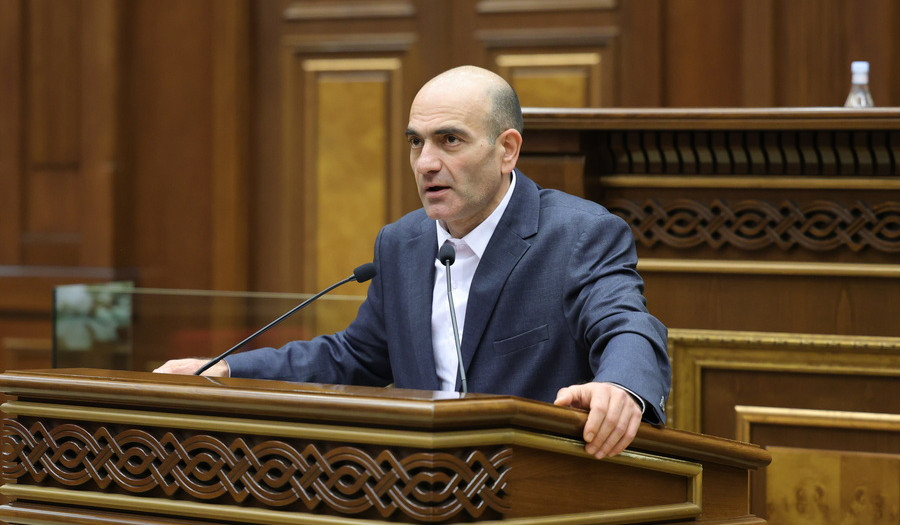 ԱԺ-ն քննարկում է Թադևոս Ավետիսյանի թեկնածությունը Մրցակցության և սպառողների շահերի պաշտպանության հանձնաժողովի անդամի պաշտոնում