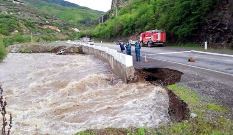 Փրկարար ծառայությունը հորդորում է ցուցաբերել առավելագույն զգոնություն և խուսափել հեղեղավտանգ գոտիներին մոտ գտնվելուց