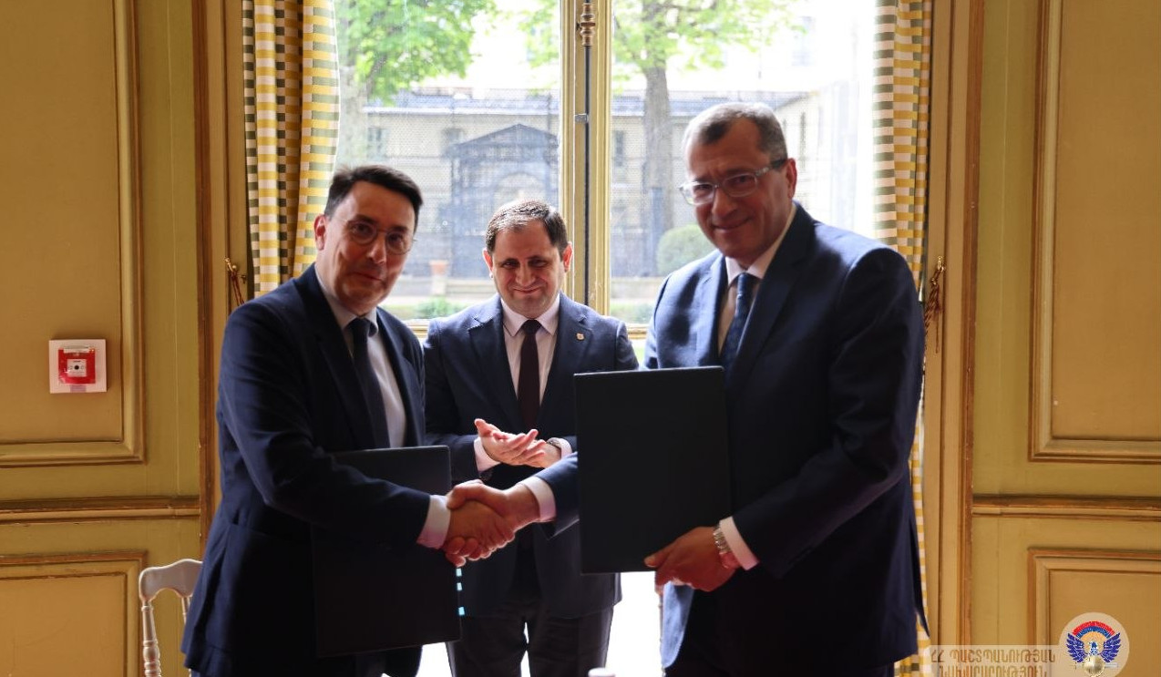 Պապիկյանը հանդիպել է Safran Electronics & Defense-ի պաշտպանության գծով ղեկավարի հետ․ ստորագրվել է պայմանագիր