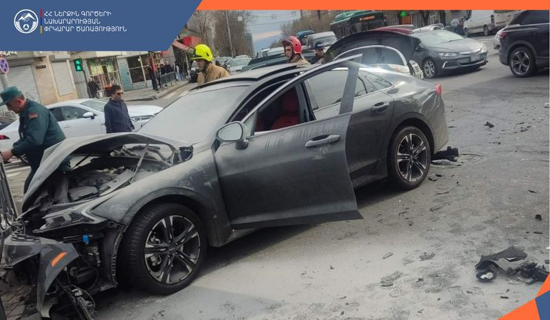 Բախվել են Kia և Chevrolet մակնիշների ավտոմեքենաներ․ կան տուժածներ