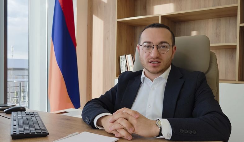 «Կեղծ և մոլորեցնող պնդումներ է արել»․ Մխիթար Հայրապետյանի բանավեճի առաջարկը Նարեկ Կարապետյանին