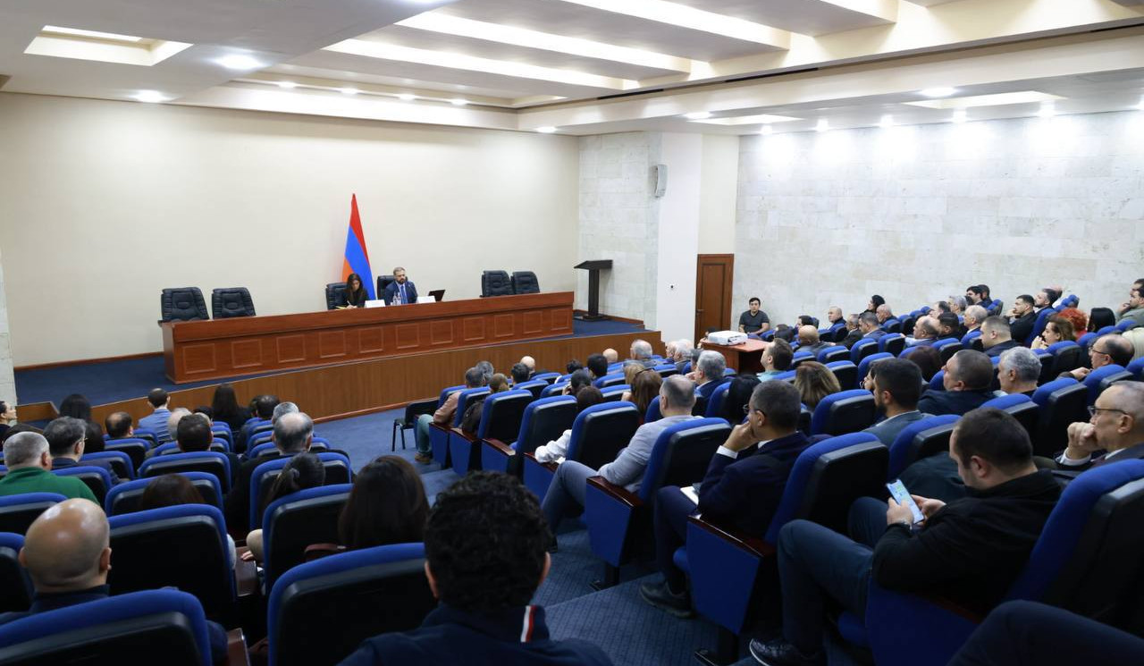 Պապոյանը հանդիպում է ունեցել ԱՄՆ և ԵՄ արտահանում իրականացնող ընկերությունների ներկայացուցիչների հետ