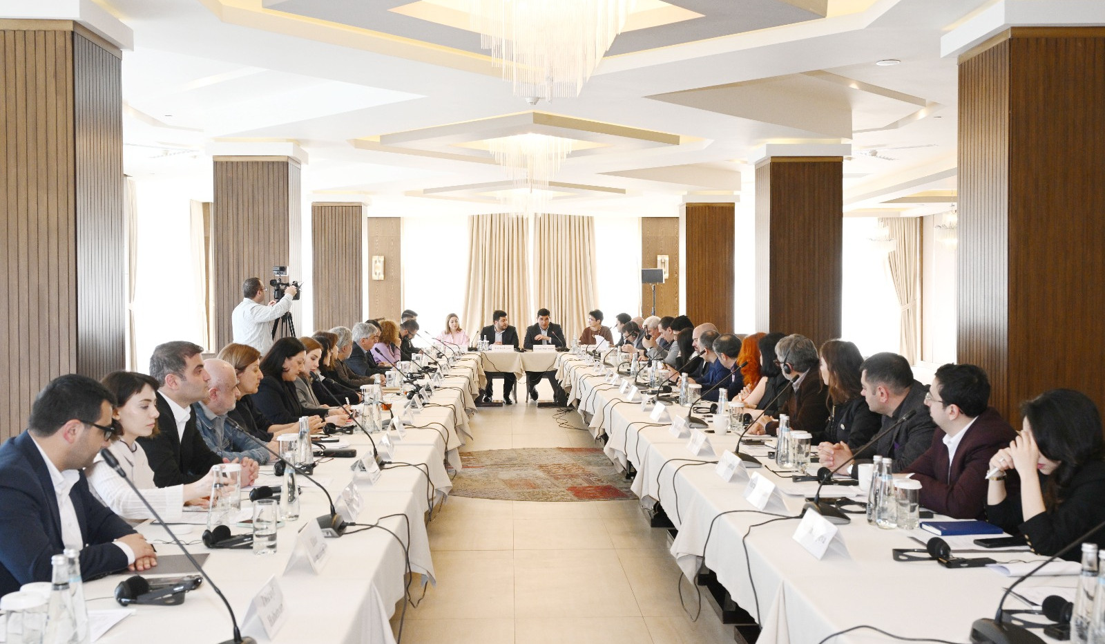 Գաբալայում մեկնարկել է «Խաղաղության կամուրջ» նախաձեռնության հայ-ադրբեջանական կլոր սեղան-քննարկումը