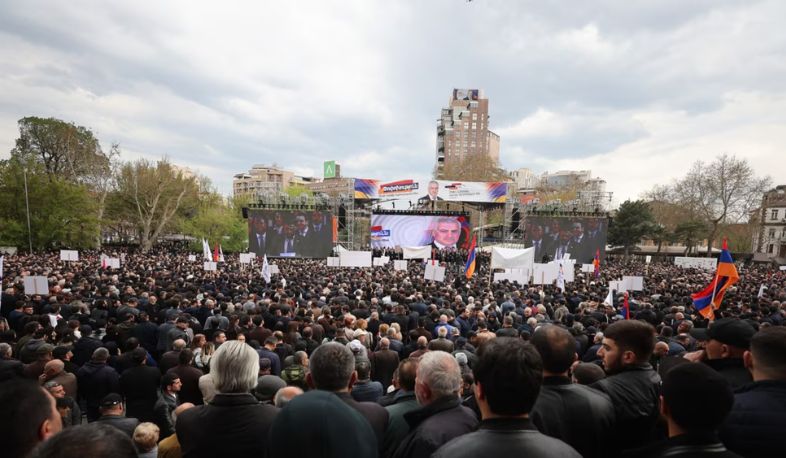 «Ուժեղ Հայաստանը» հանրահավաք է անցկացրել Ազատության հրապարակում