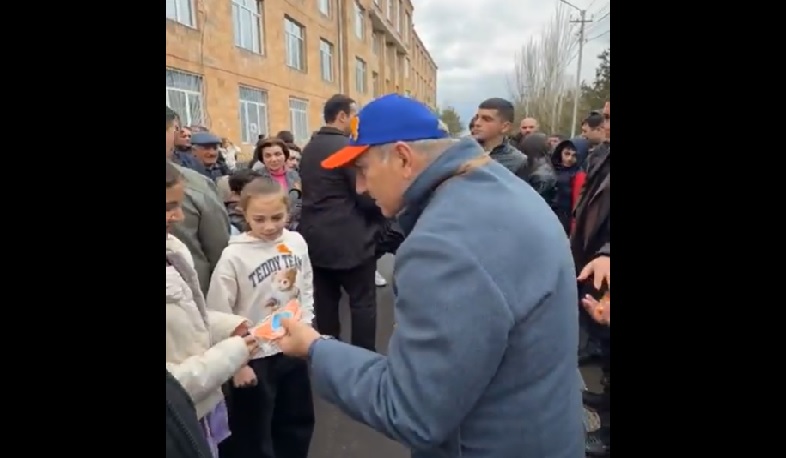 ՔՊ ներկուսակցական քարոզարշավի մասնակիցները Եղվարդում են