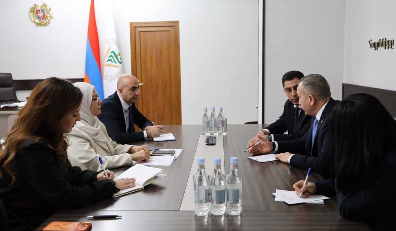 ՍԱՏՄ ղեկավարը և ԱՄԷ դեսպանը քննարկել են սննդամթերքի արտահանման ոլորտում երկկողմ համագործակցության վերաբերյալ հարցեր
