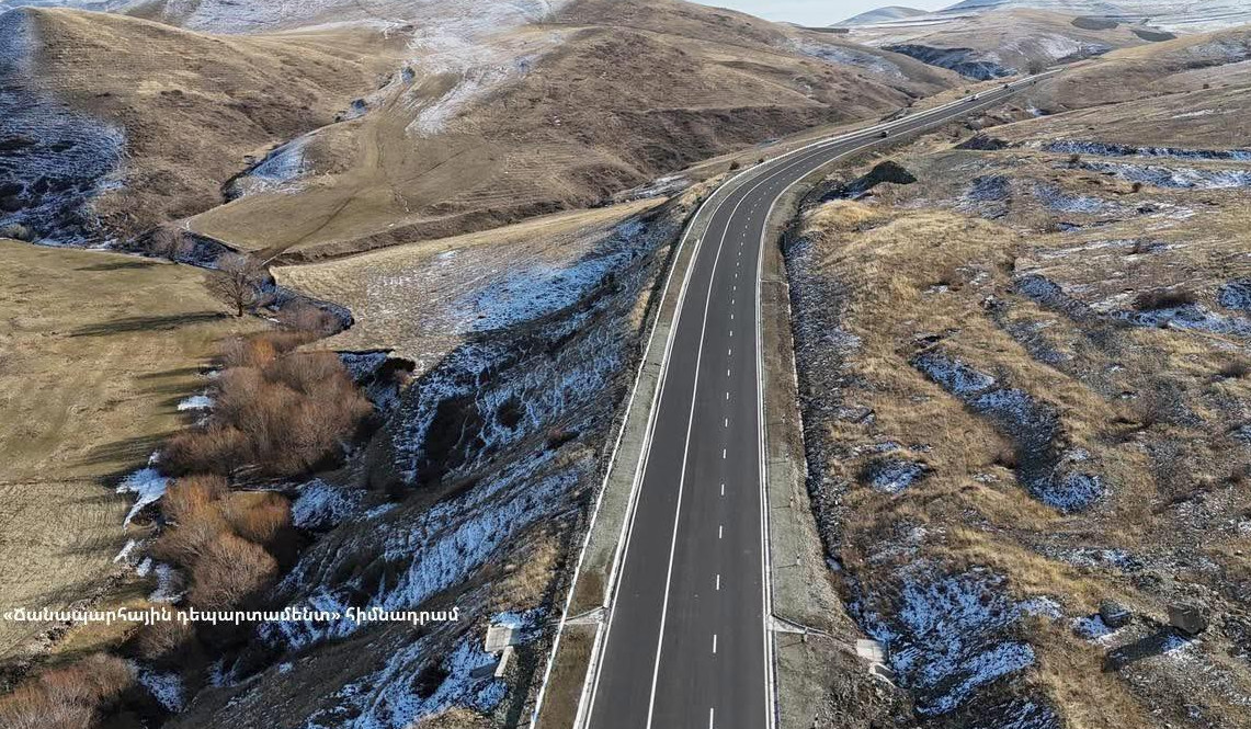 Ջերմուկի խաչմերուկից մինչև Կապան կցորդով տրանսպորտային միջոցների համար  ճանապարհները դժվարանցանելի են