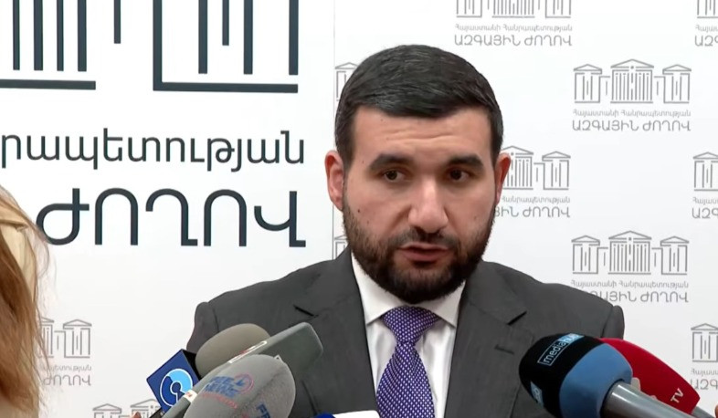 Իրենց ուժեղ հռչակած ձյաձյաները մանկահասակ ու նորածին երեխա ունեցող կանանց են ներգրավում  ընտրատասովկայի գործերում. Ալեքսանյան