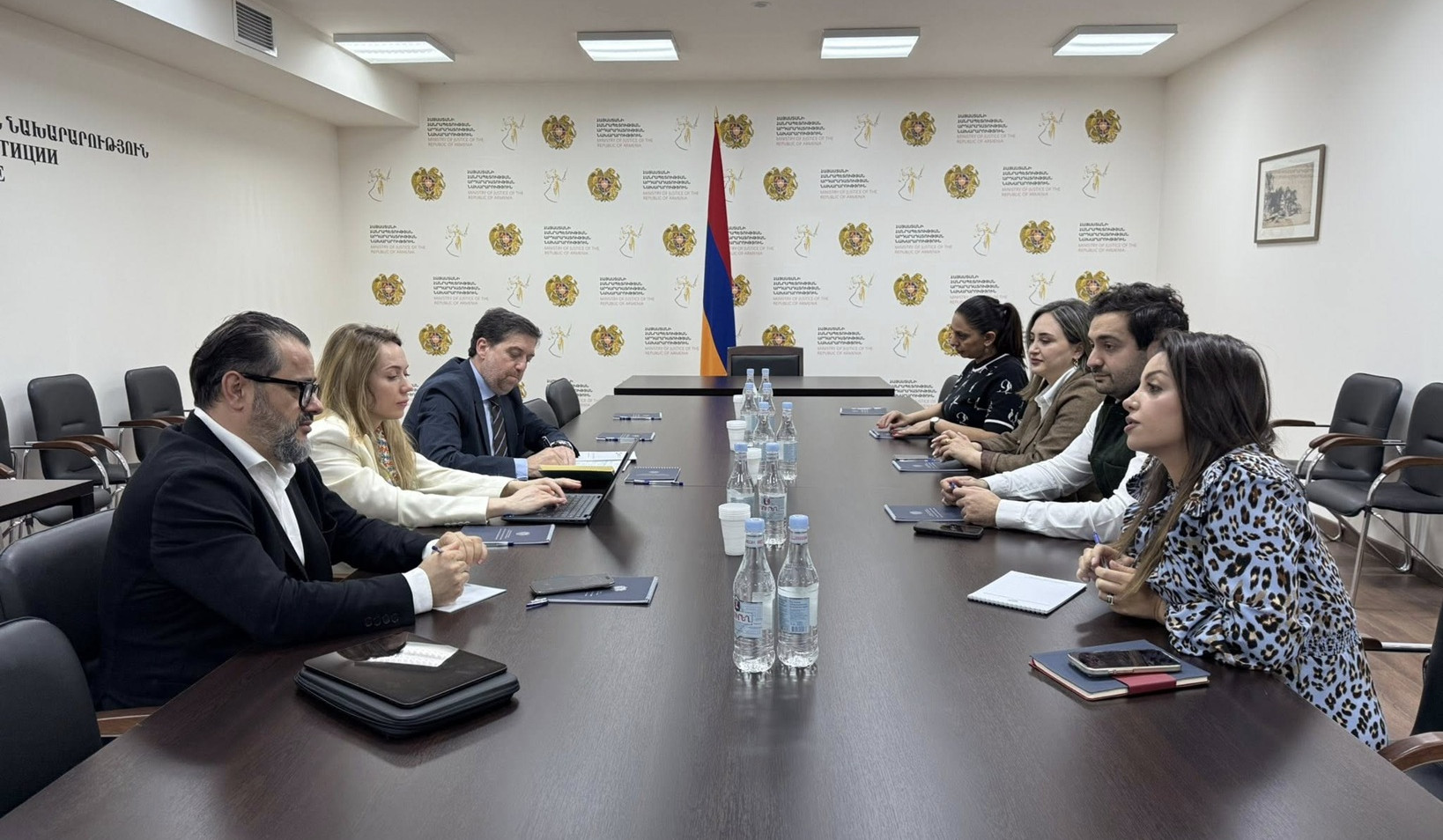 Արդարադատության նախարարությունում քննարկվել են գնումների գործընթացների արդյունավետության և թափանցիկության հարցերը