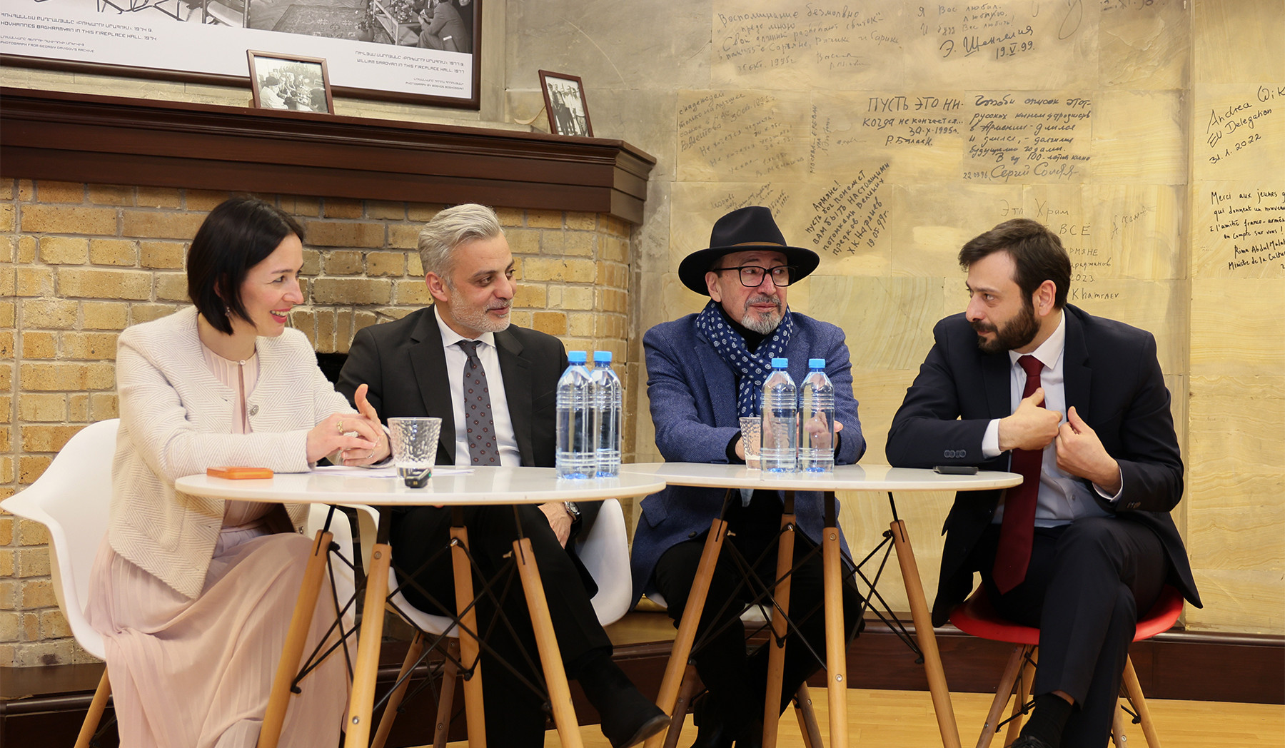 Շնորհավոր Հայ կինոյի օրը. նախարար Ժաննա Անդրեասյանը հանդիպել է կինոգործիչների հետ