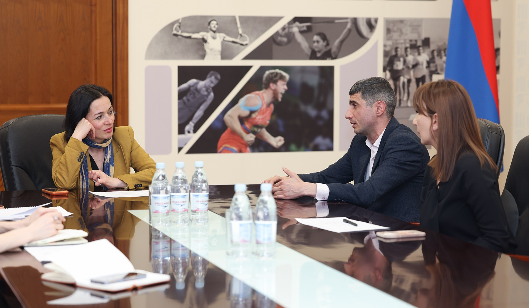 ԿԳՄՍ նախարարը ուսուցիչների հետ հանդիպմանը քննարկել է հանրակրթության ոլորտին, կամավոր ատեստավորմանը վերաբերող հարցեր