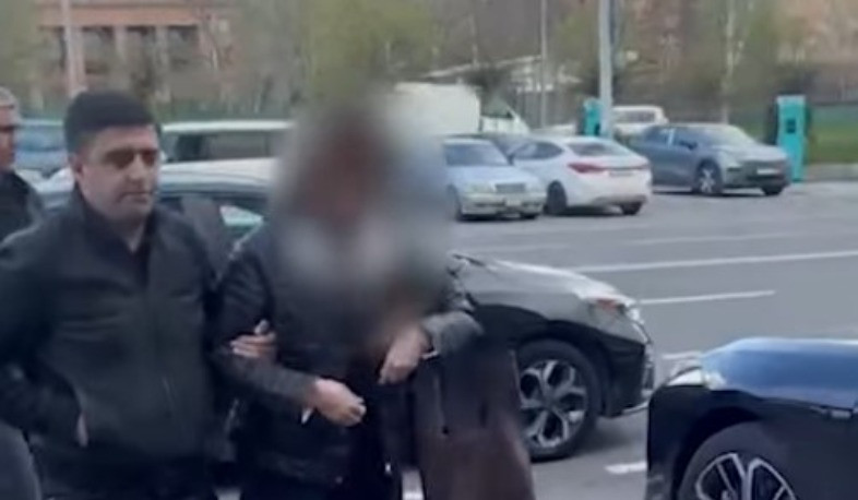 Խարդախությամբ 300 հազար դոլար էր հափշտակել․ ՔՈԳՎ ծառայողները հայտնաբերել են հետախուզվող կնոջը