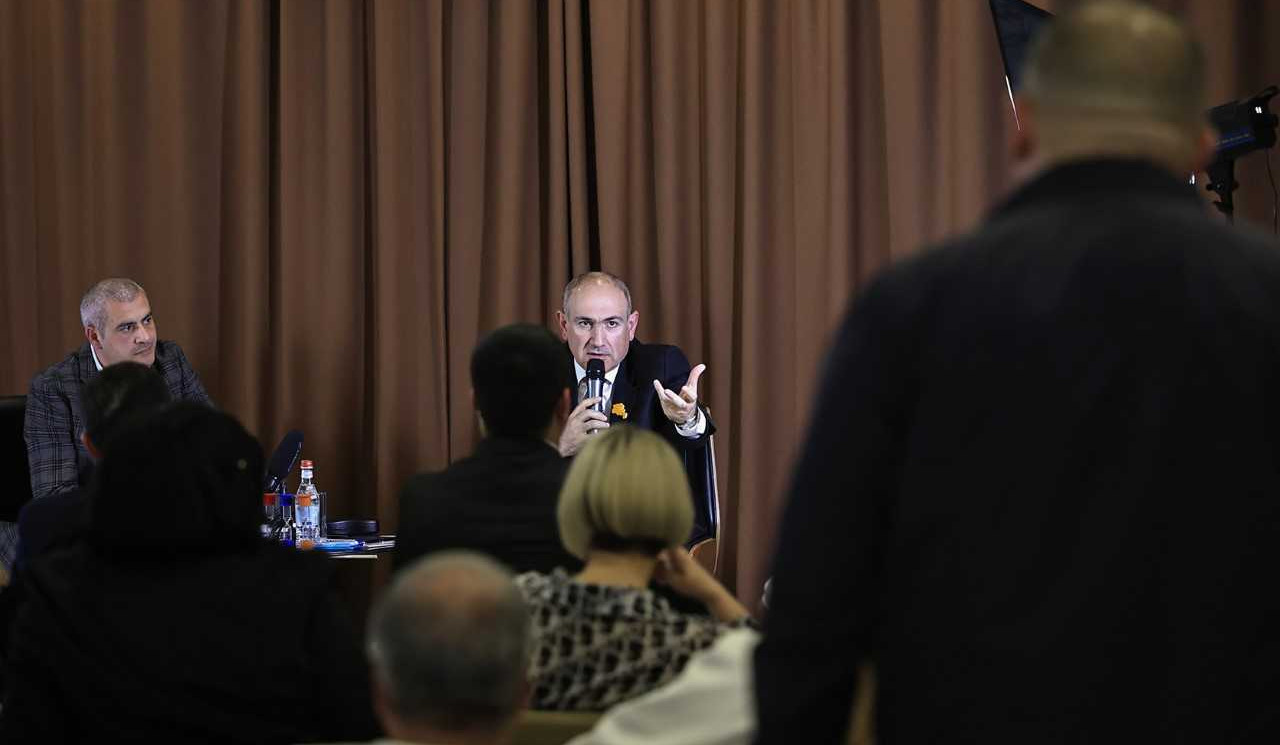 Կա հարկ՝ կա պետություն, չկա հարկ՝ չկա պետություն. վարչապետը հանդիպել է ՓՄՁ ներկայացուցիչների հետ