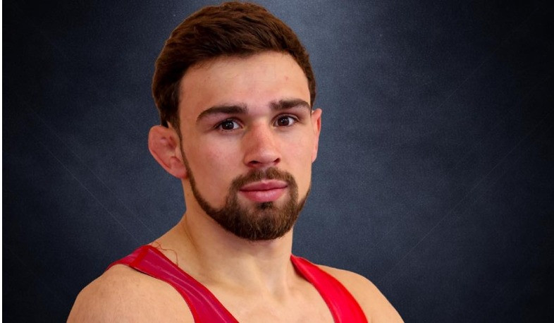 Ըմբիշ Արսեն Հարությունյանը ԵԱ կիսաեզրափակչում է