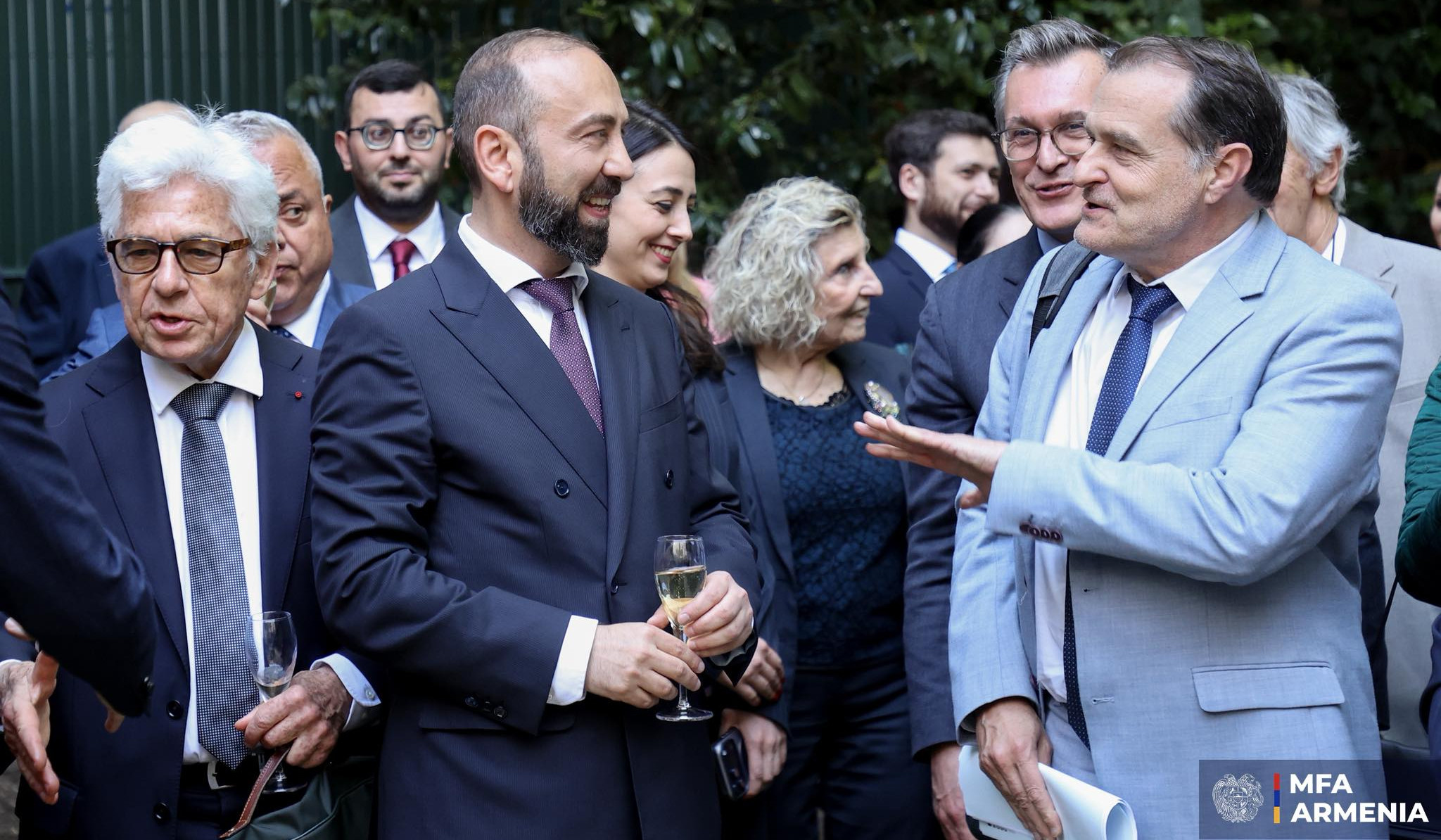 Ֆրանսիայում Հայաստանի դեսպանության նոր շենքի բացման արարողության շրջանակներում կայացել է պաշտոնական ընդունելություն