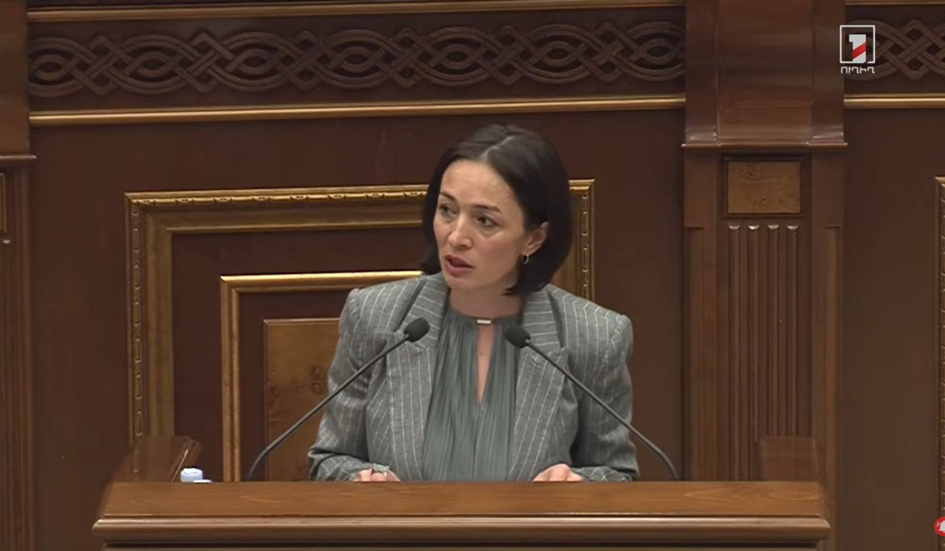 Դպրոցներում քարոզչության դեպքում օրենքը կգործի ամբողջ խստությամբ. ԿԳՄՍ նախարարը զգուշացնում է