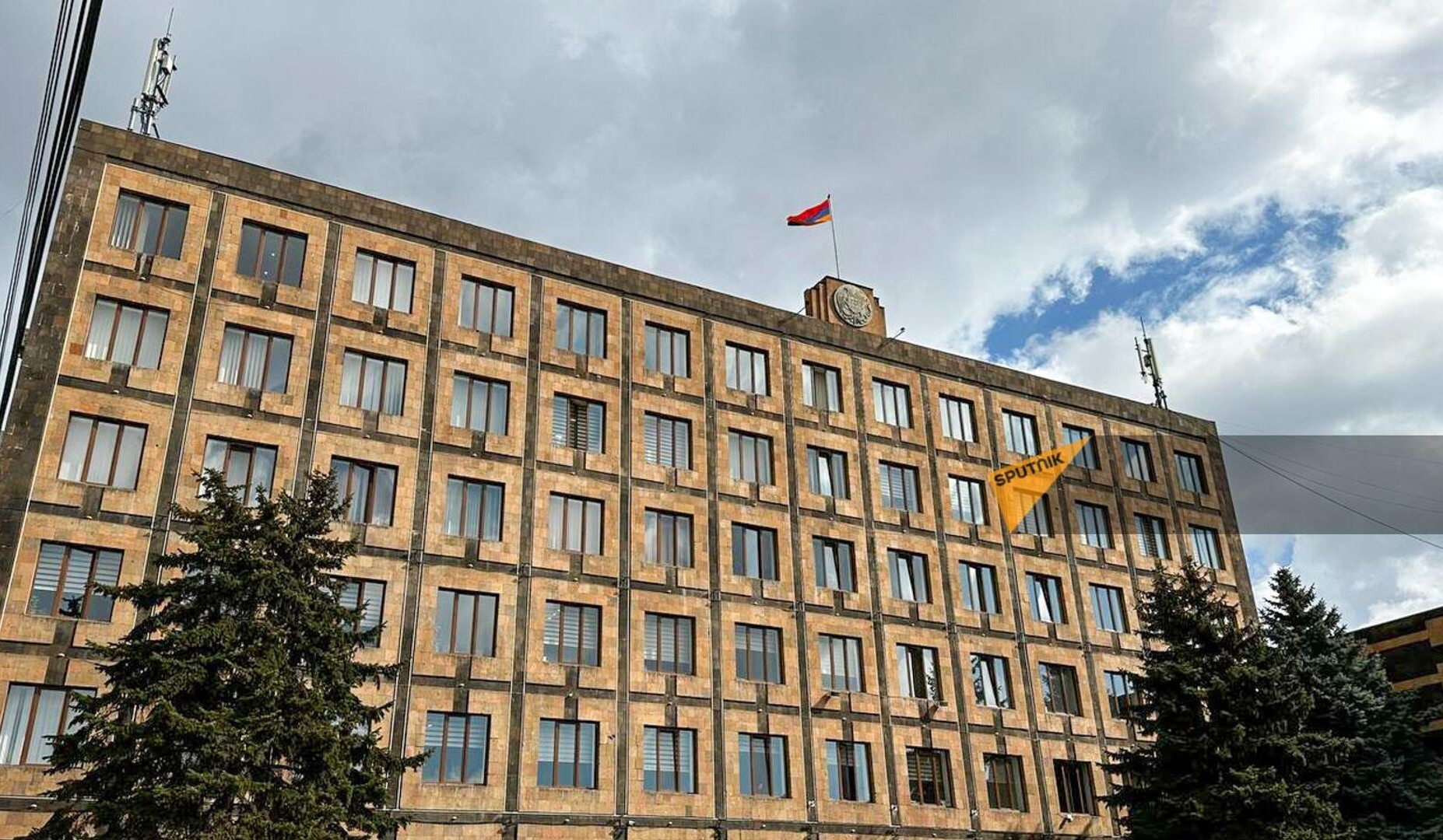 Նոր Նորք վարչական շրջանի ղեկավարի աշխատակազմի պաշտոնատար անձանցից 2-ի նկատմամբ քրեական հետապնդում է հարուցվել