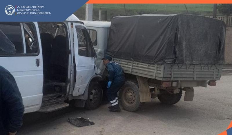Վանաձոր-Երևան ավտոճանապարհին բախվել են ավտոմեքենաներ․ կան տուժածներ