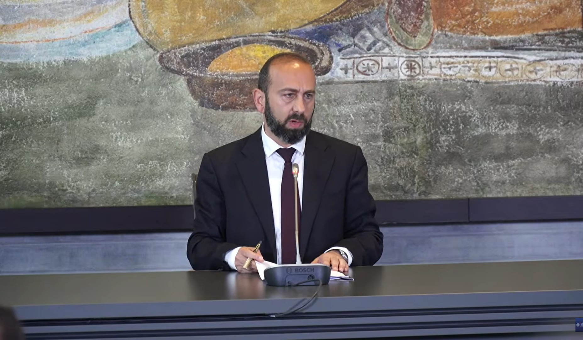 Քայլերն ուղղված են նրան, որպեսզի ապահովեն ՀՀ-ի՝ շատ կարևոր դերն այս նոր աշխարհում. Միրզոյանը՝ հազվագյուտ հանածոների հուշագրի մասին